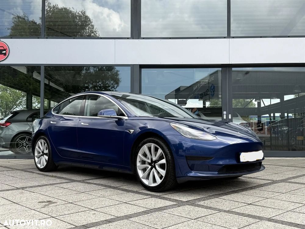 Tesla Model 3 Standard Reichweite Plus Hinterradantrieb - 1