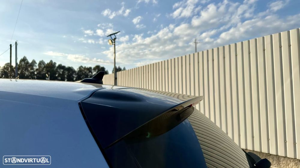 VW Scirocco 2.0 TDI Sport DSG - 15