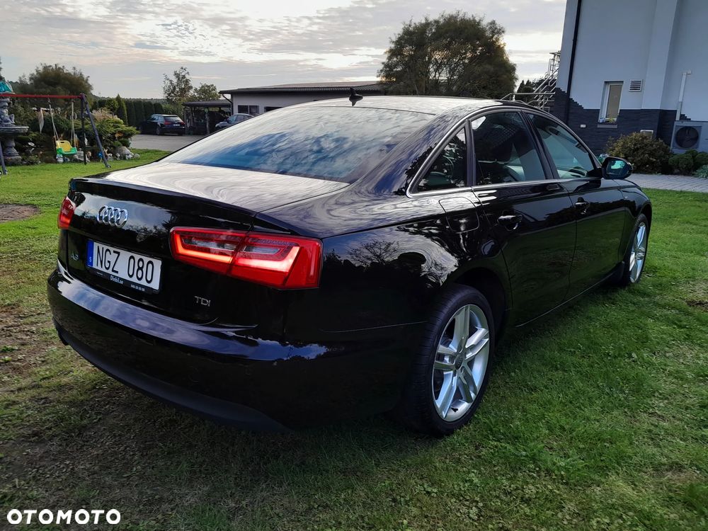 Audi A6 - 4