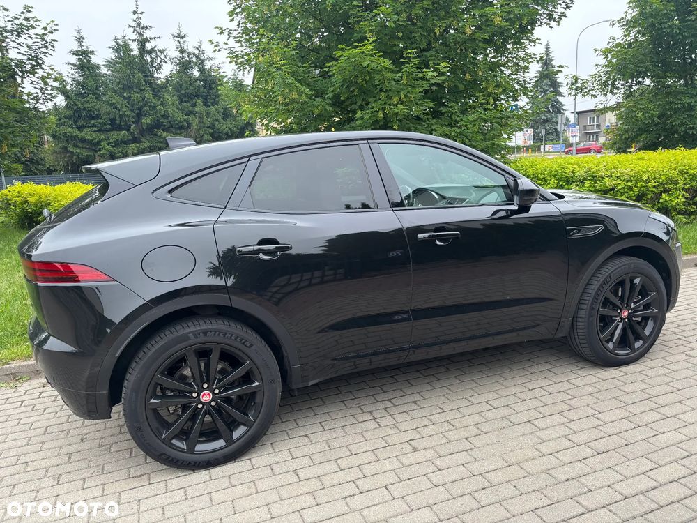 Jaguar E-Pace P300e AWD R-Dynamic S - 2