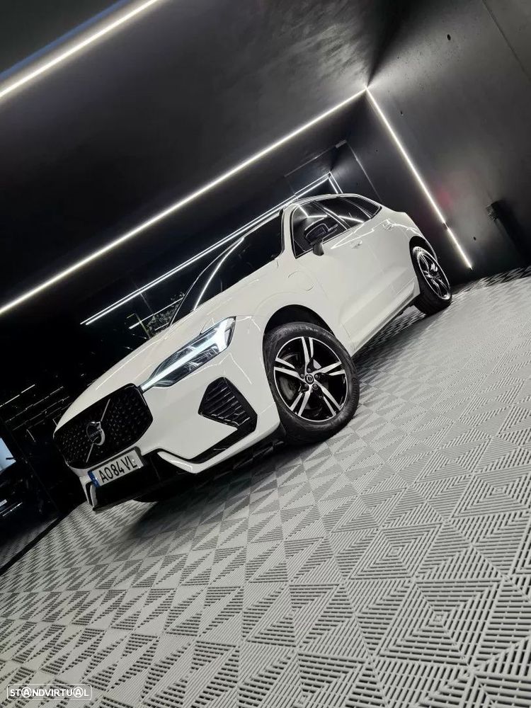 Volvo XC 60 2.0 T6 PHEV R-Design AWD - 7
