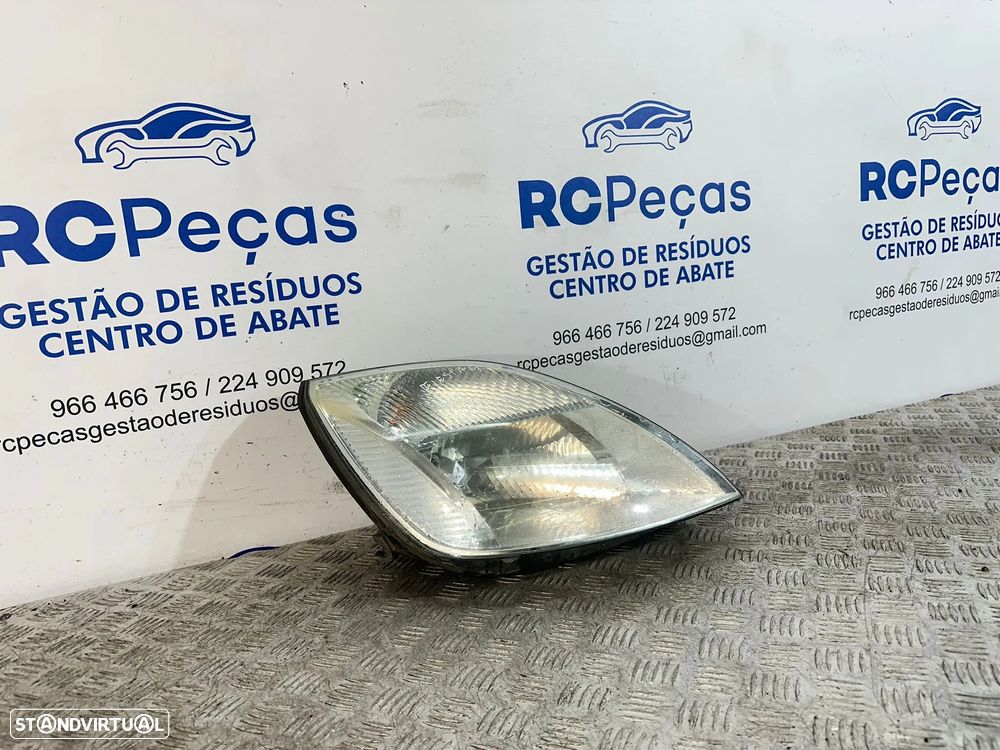 .Otica Farol Direita Ford Fiesta 5 MK5 2S6X13W029BF Original - 3