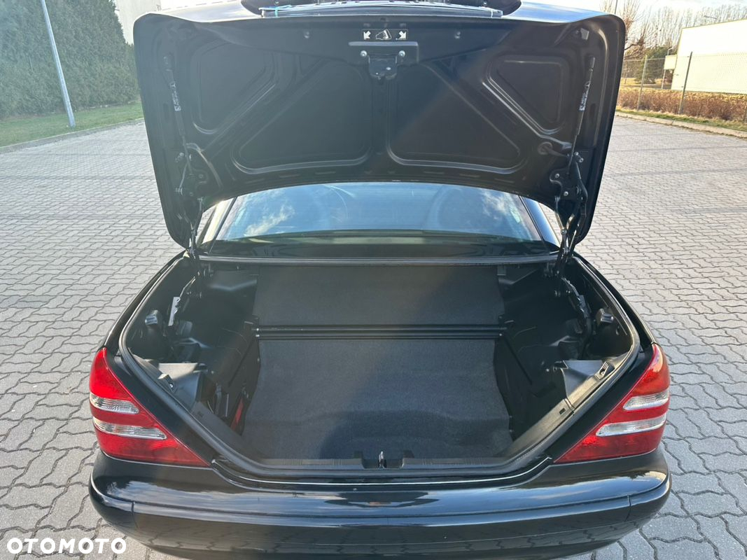 Mercedes-Benz SLK 200 Kompressor - 16