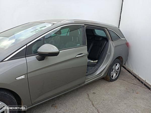 Para Peças Opel Astra K Sports Tourer (B16) - 3