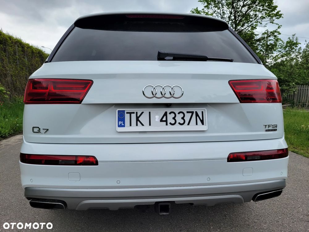 Audi Q7 - 6