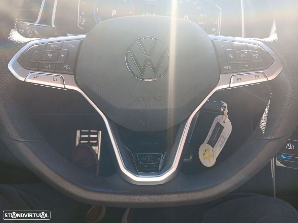 VW T-Roc 2.0 TDI R-Line DSG - 15