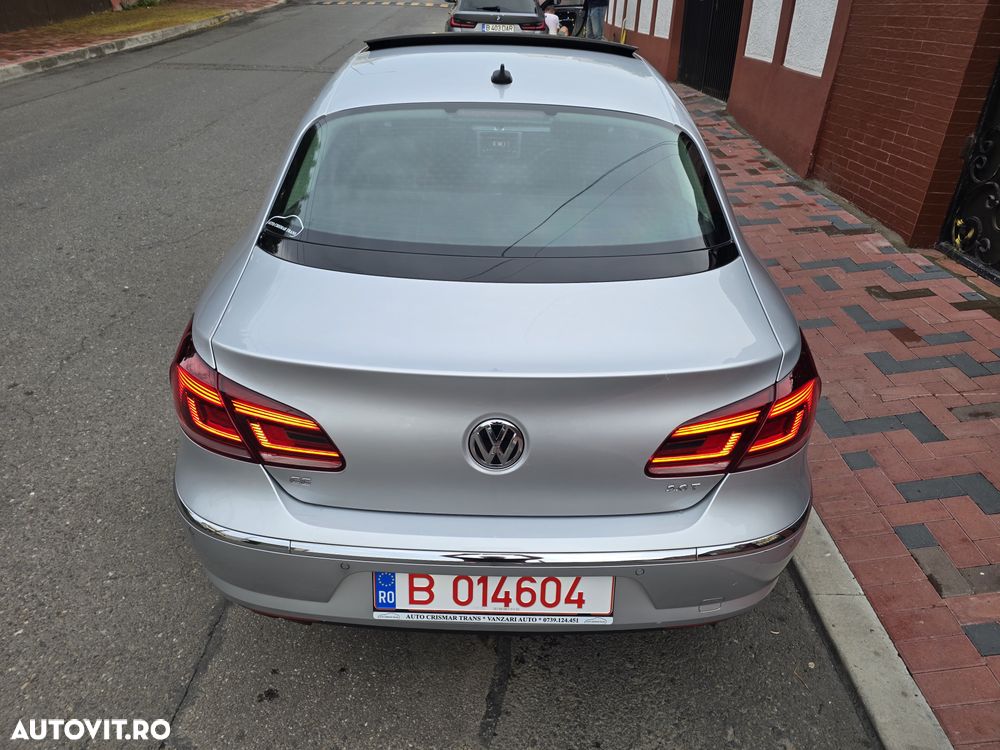 Volkswagen Passat CC - 12