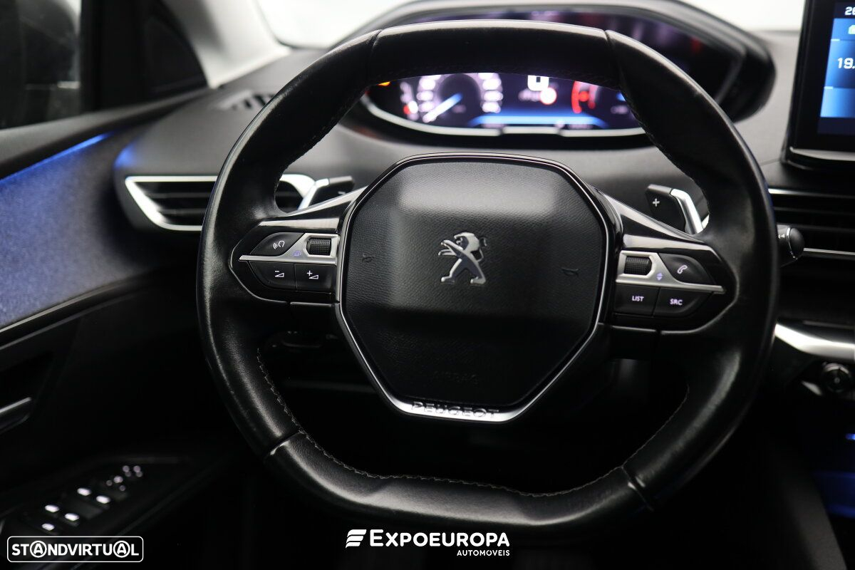 Peugeot 5008 1.5 BlueHDi Allure Pack EAT8 - 9