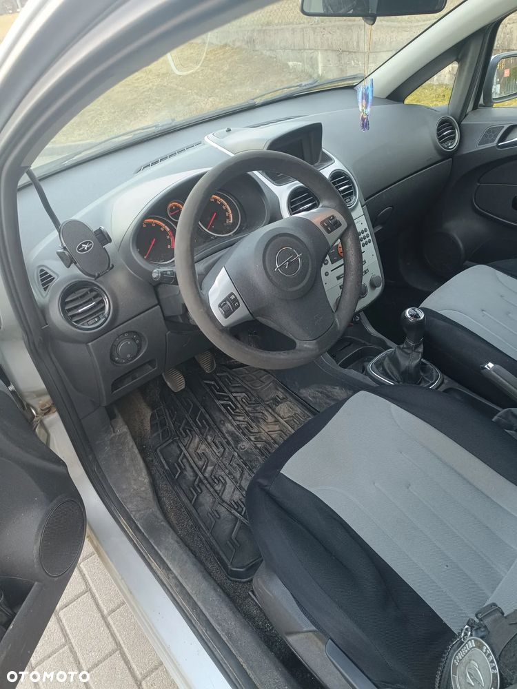 Opel Corsa 1.2 16V Edition - 7
