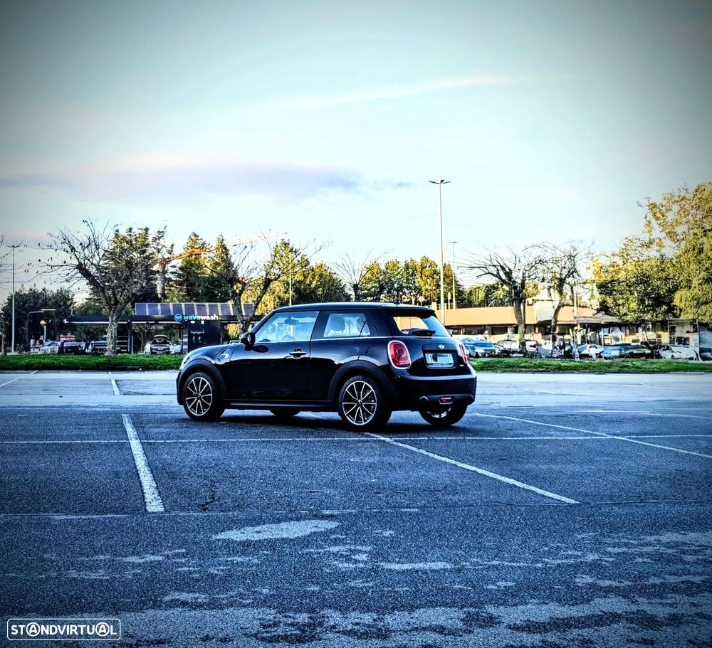 MINI 3 Portas One - 17