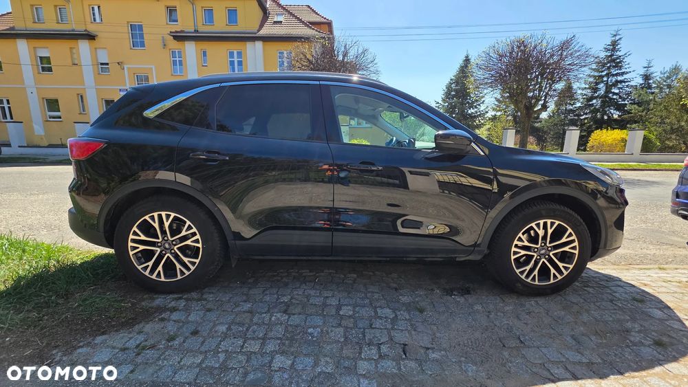 Ford Kuga 1.5 EcoBoost FWD Titanium - 2