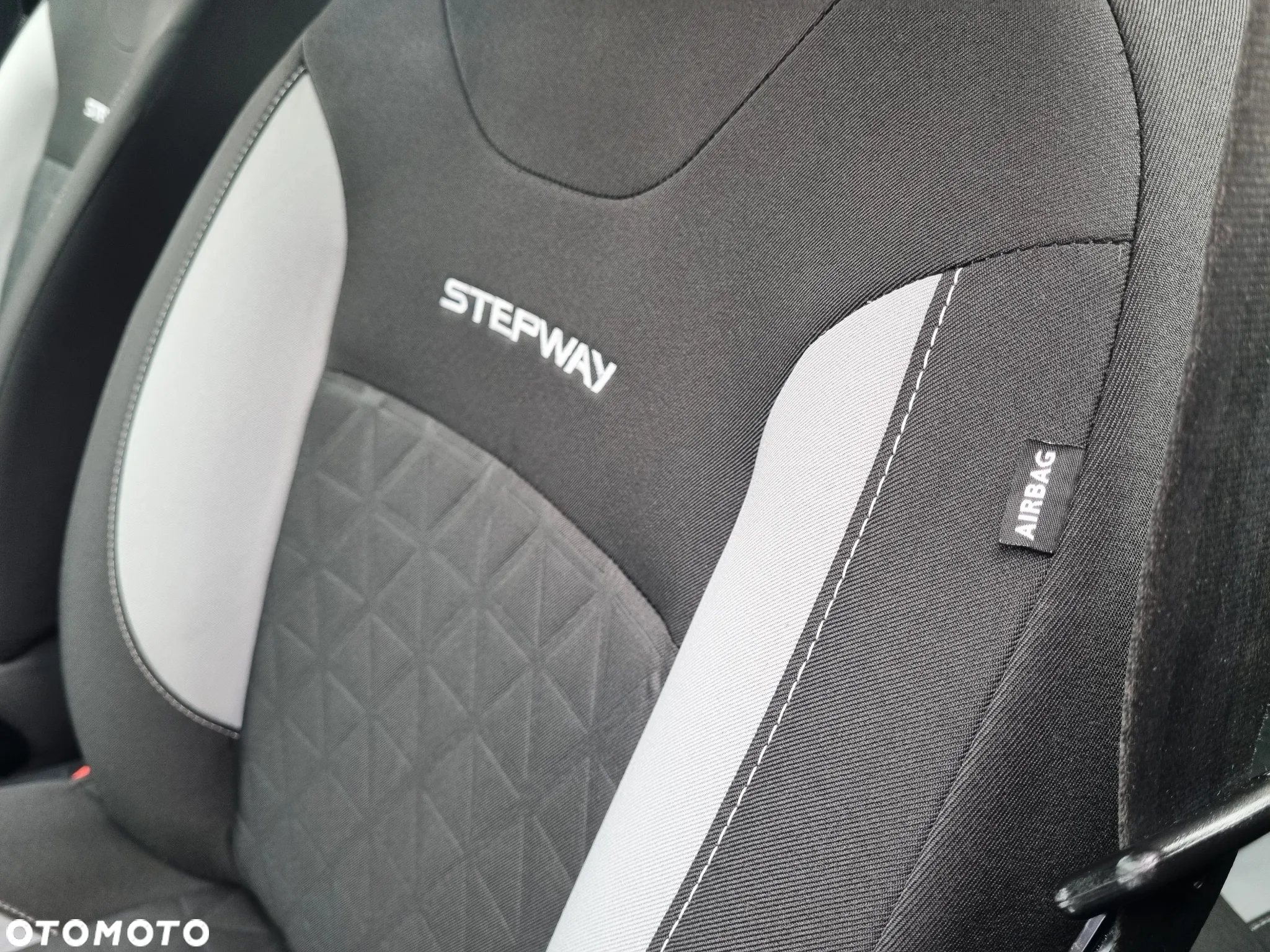 Dacia Sandero Stepway 0.9 TCe Laureate - 16
