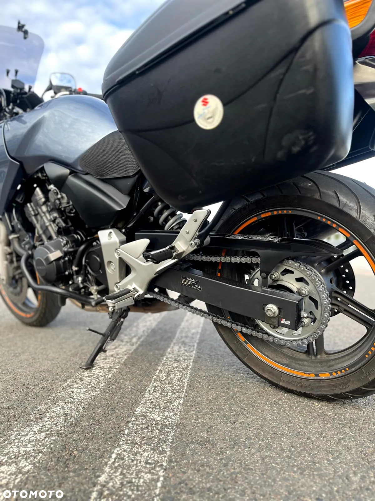 Honda CBF - 14