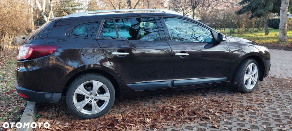 Renault Megane TCe 130 Night and Day - 3