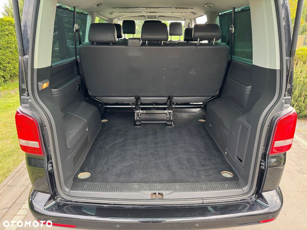Volkswagen Caravelle - 22