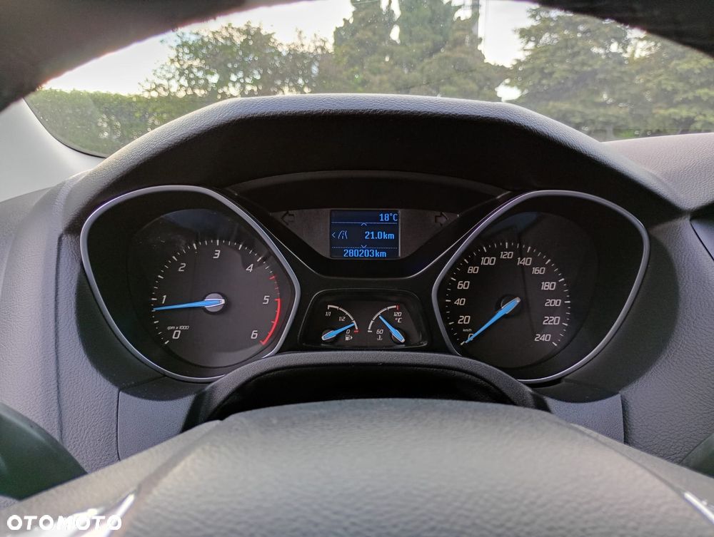 Ford Focus - 15