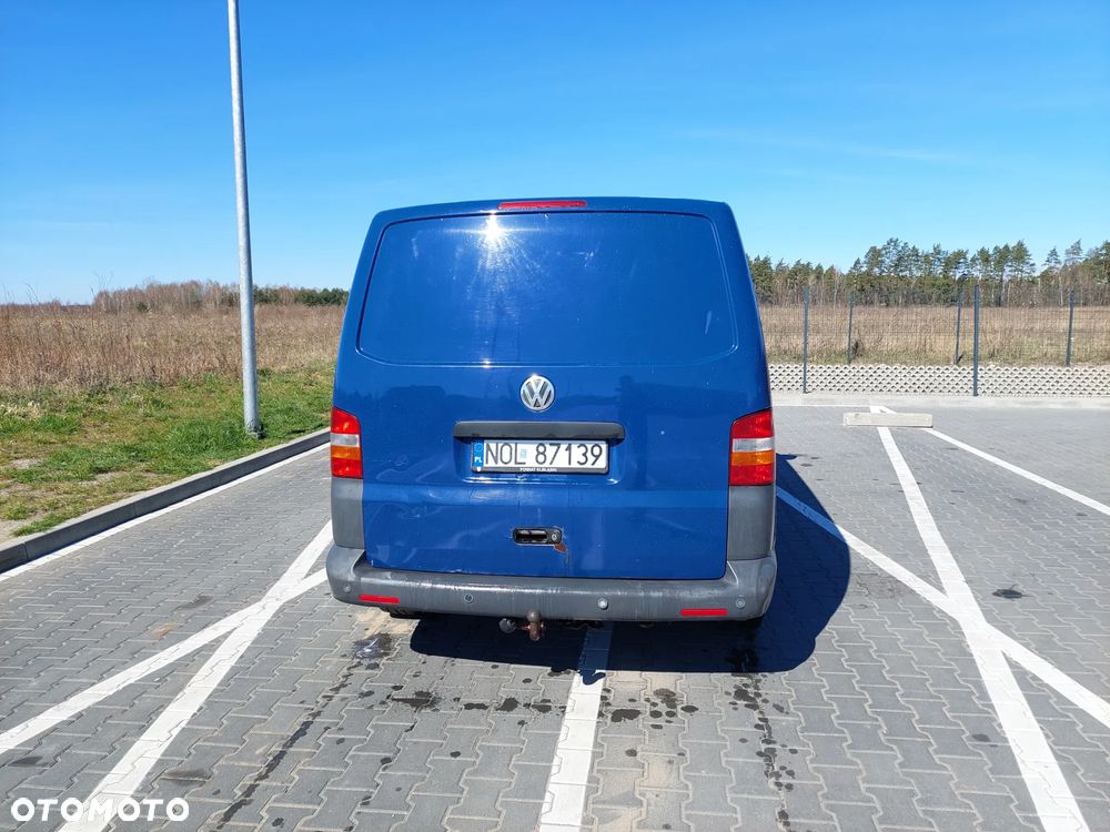 Volkswagen T5 - 3