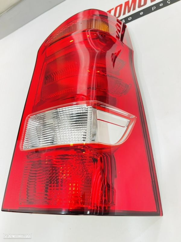 Farolim Farol Traseiro Dto Mercedes Vito V W447 - 2