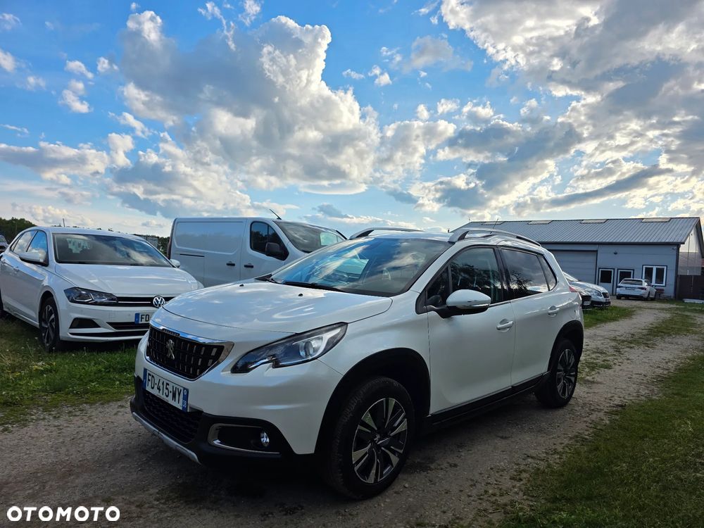 Peugeot 2008 PureTech 130 Allure - 3