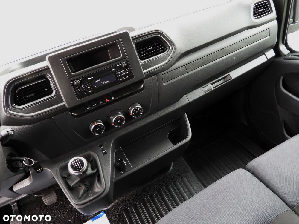 Renault MASTER  PLANDEKA 10 PALET TEMPOMAT LEDY PNEUMATYKA KLIMATYZACJA  165KM - 33