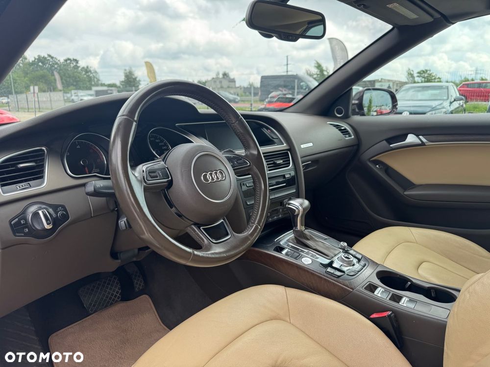 Audi A5 Cabrio - 11