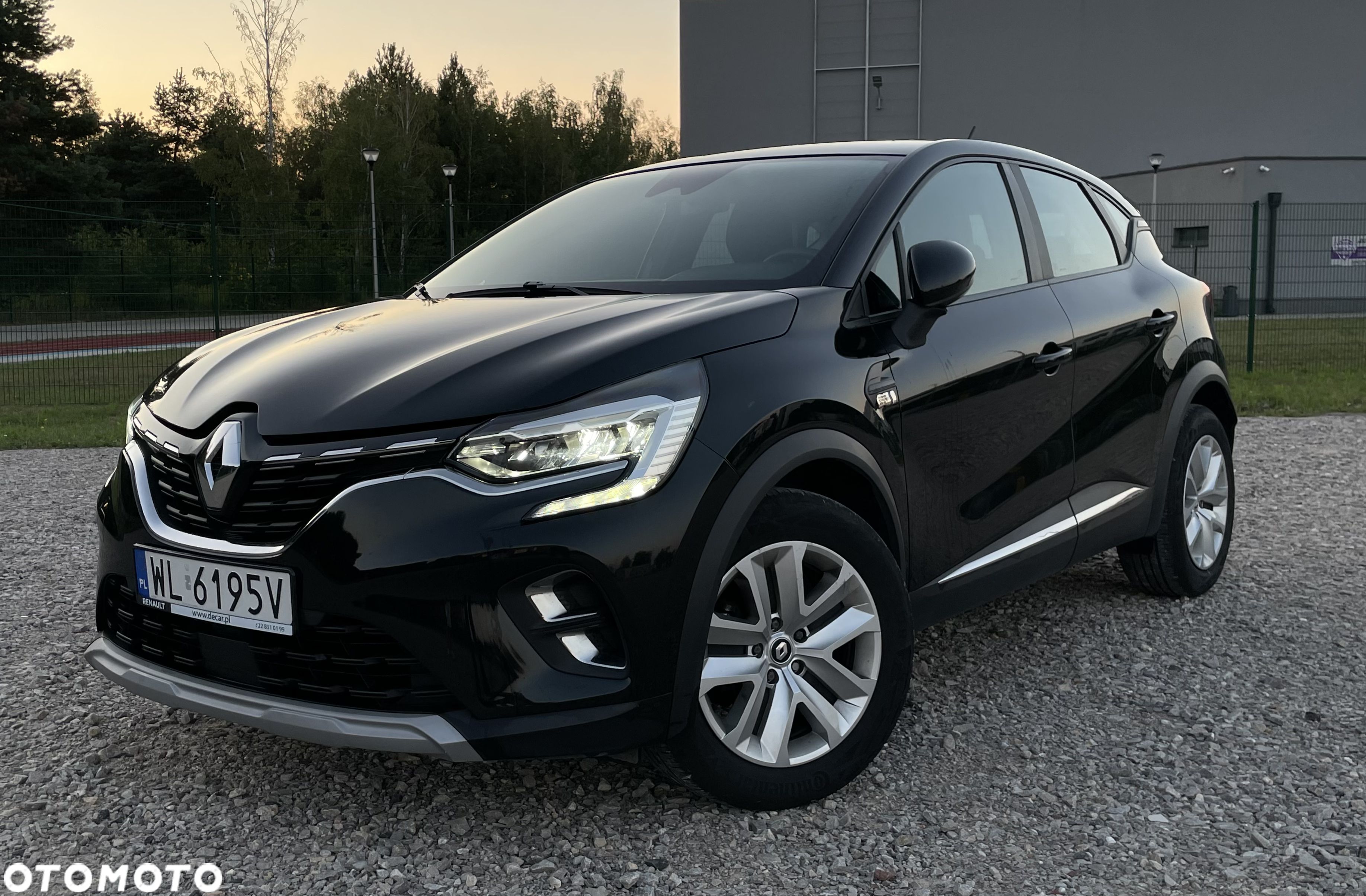 Renault Captur 1.3 TCe mHEV Intens EDC - 1