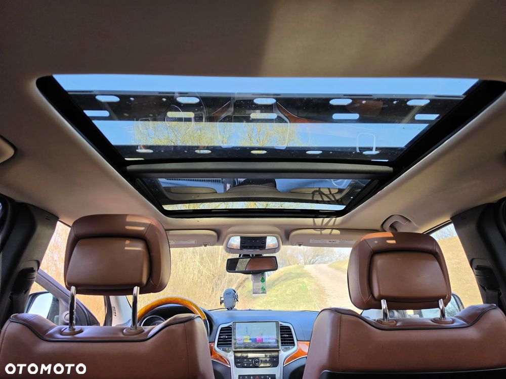 Jeep Grand Cherokee 5.7 V8 Overland - 12