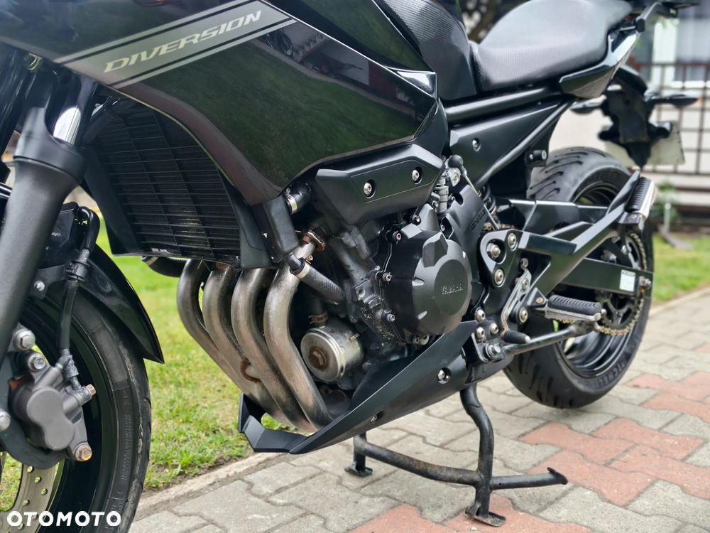 Yamaha XJ - 24