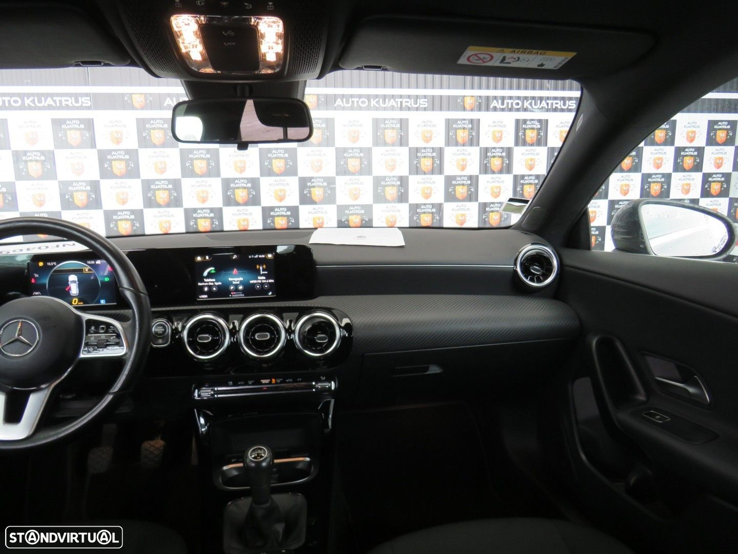 Mercedes-Benz CLA 180 d Shooting Brake Style Plus - 23