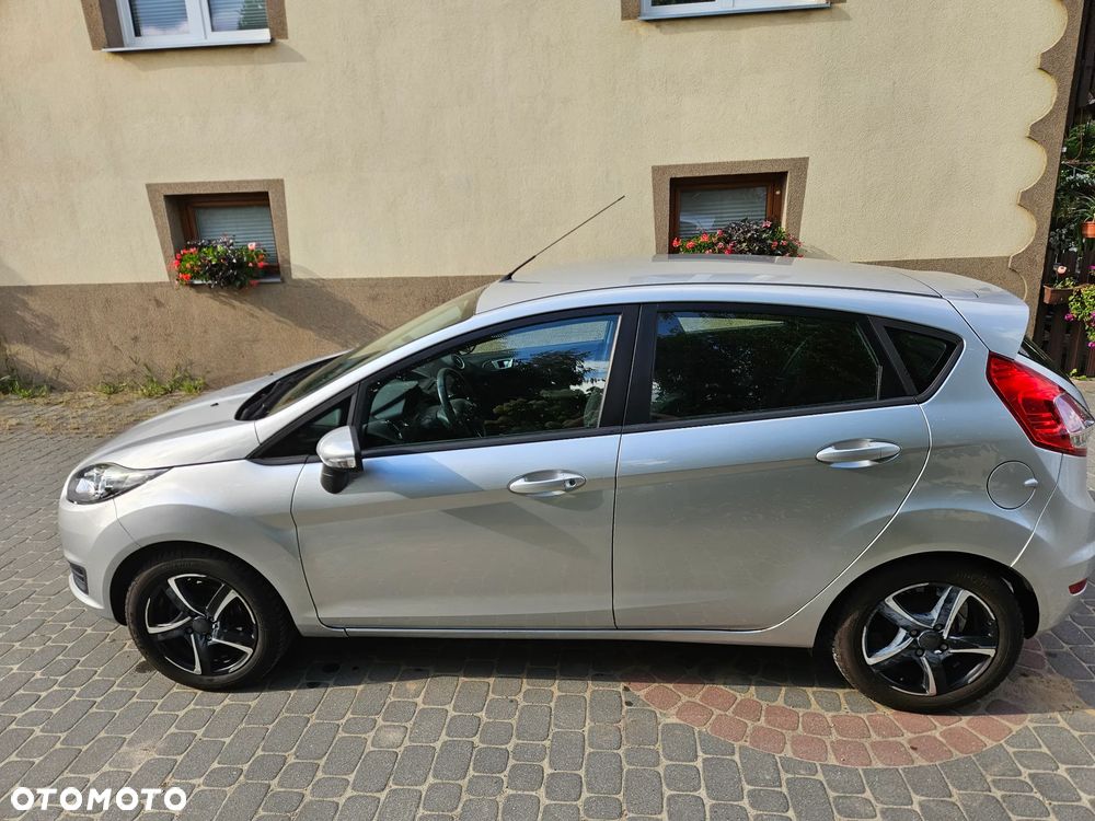 Ford Fiesta - 11