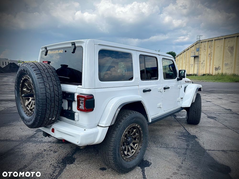 Jeep Wrangler - 4