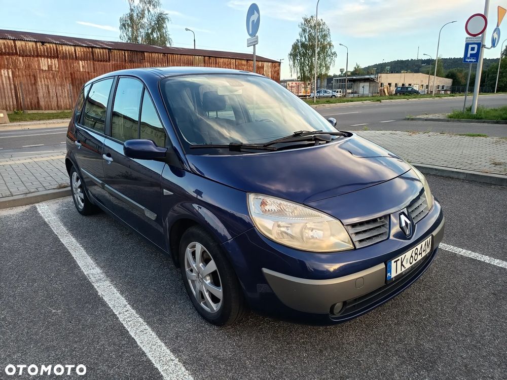 Renault Scenic - 1