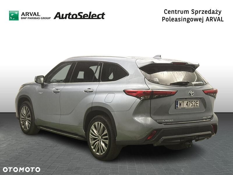 Toyota Highlander - 4