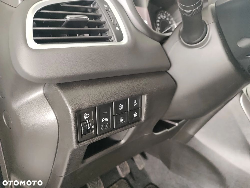 Suzuki S-Cross 1.4 SHVS Premium SP - 13