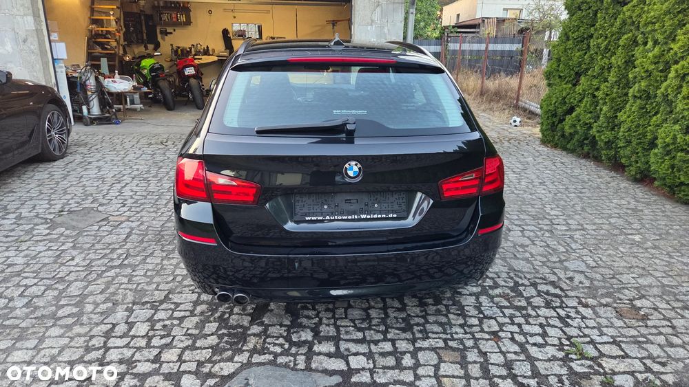 BMW Seria 5 520d - 2