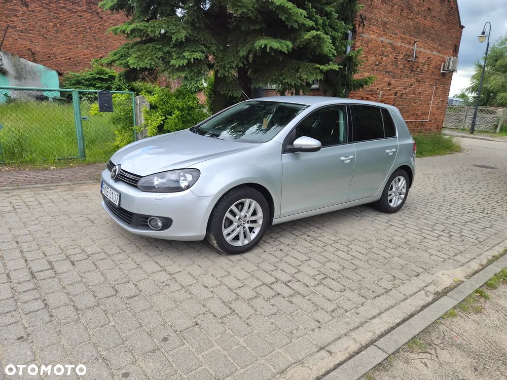 Volkswagen Golf 1.6 TDI DPF BlueMotion Technology DSG Comfortline - 2