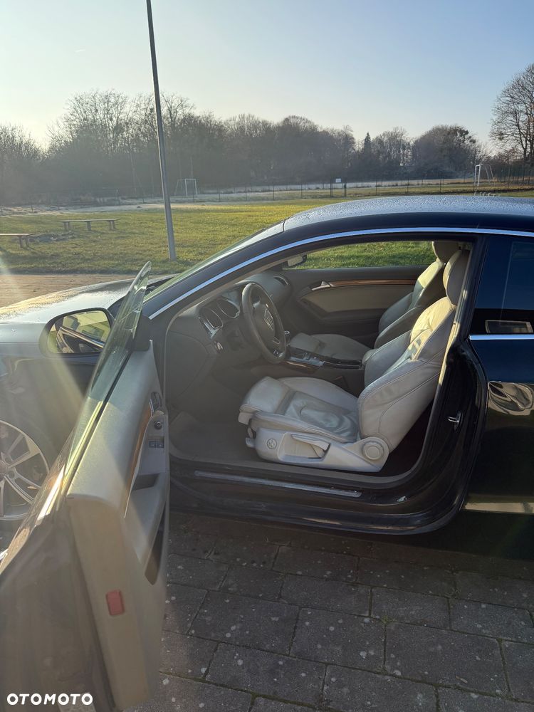 Audi A5 Coupé 2.0 TDI - 5