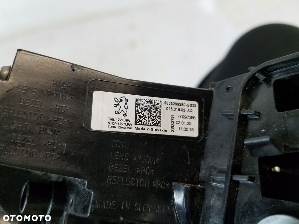 lampa tył peugeot 308 iii t10 kombi - 13