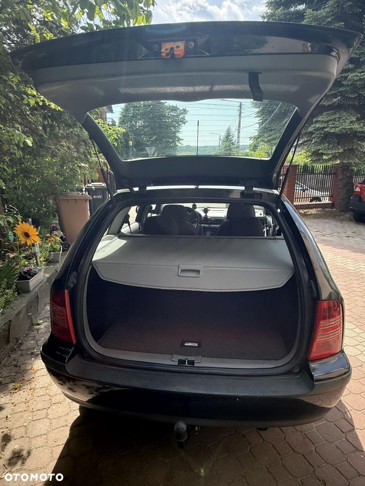 Skoda Octavia 1.9 TDI Tour - 4