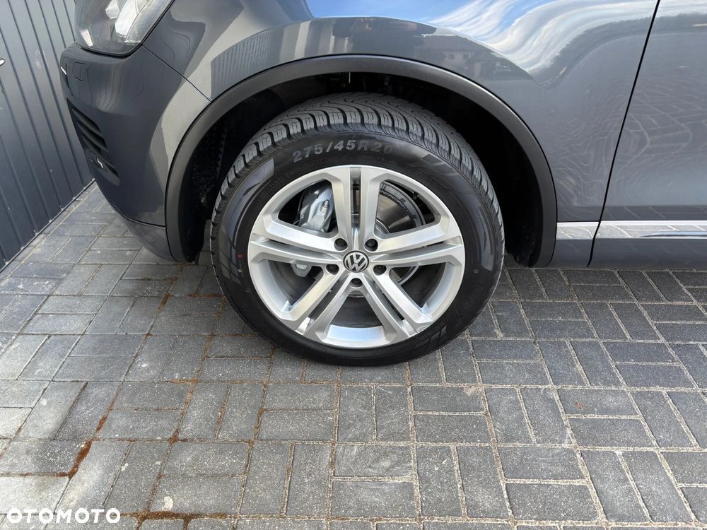 Volkswagen Touareg 3.0 V6 TDI BMT - 39