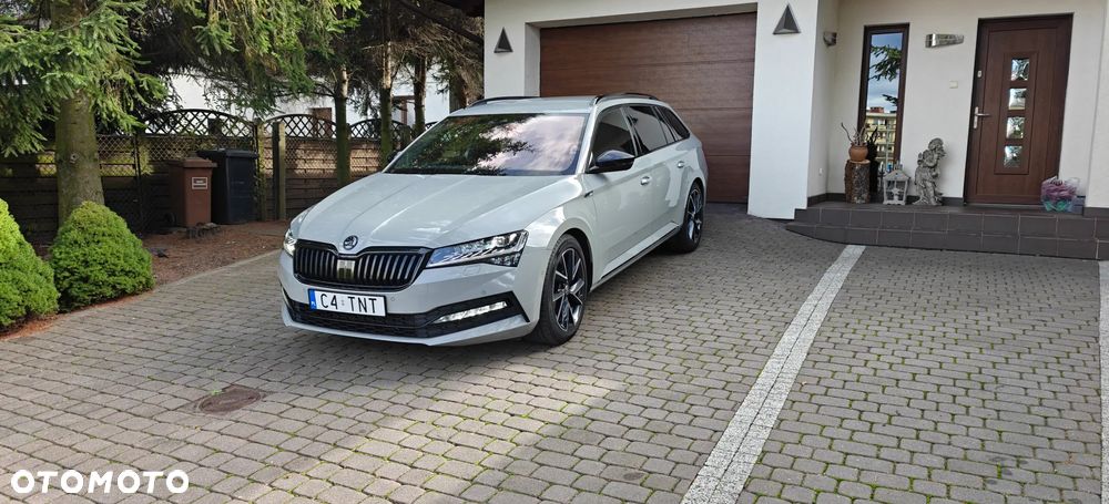 Skoda Superb 2.0 TDI SCR 4x4 Sportline DSG - 12