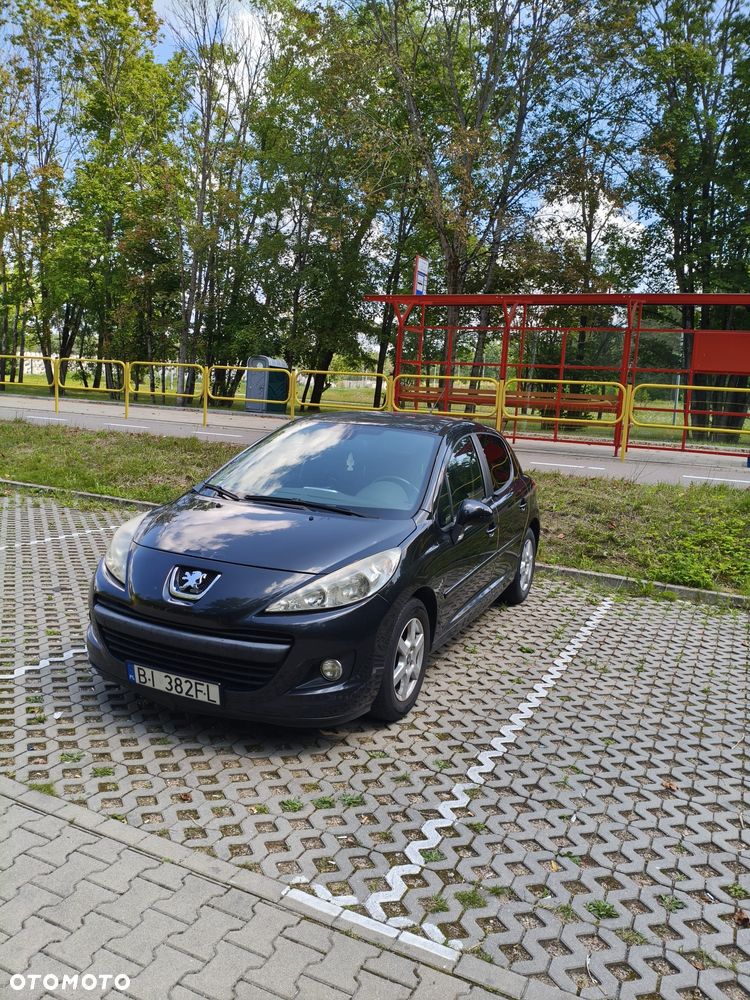 Peugeot 207 - 6