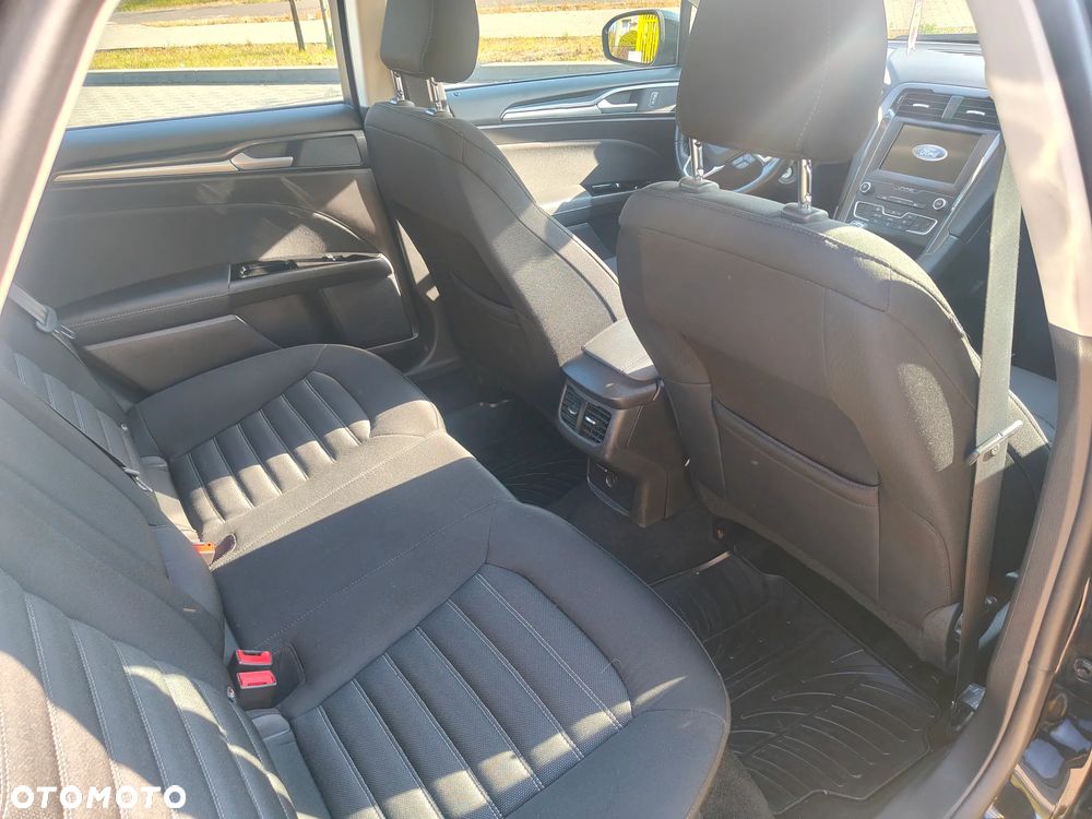 Ford Mondeo - 15