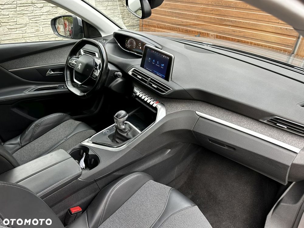 Peugeot 3008 2.0 BlueHDi Allure - 20