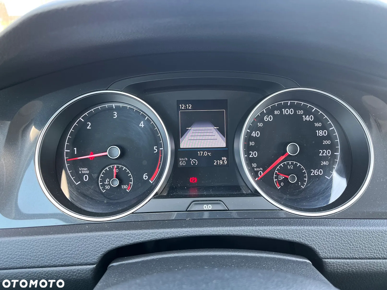 Volkswagen Golf VII 1.6 TDI BMT Comfortline - 29