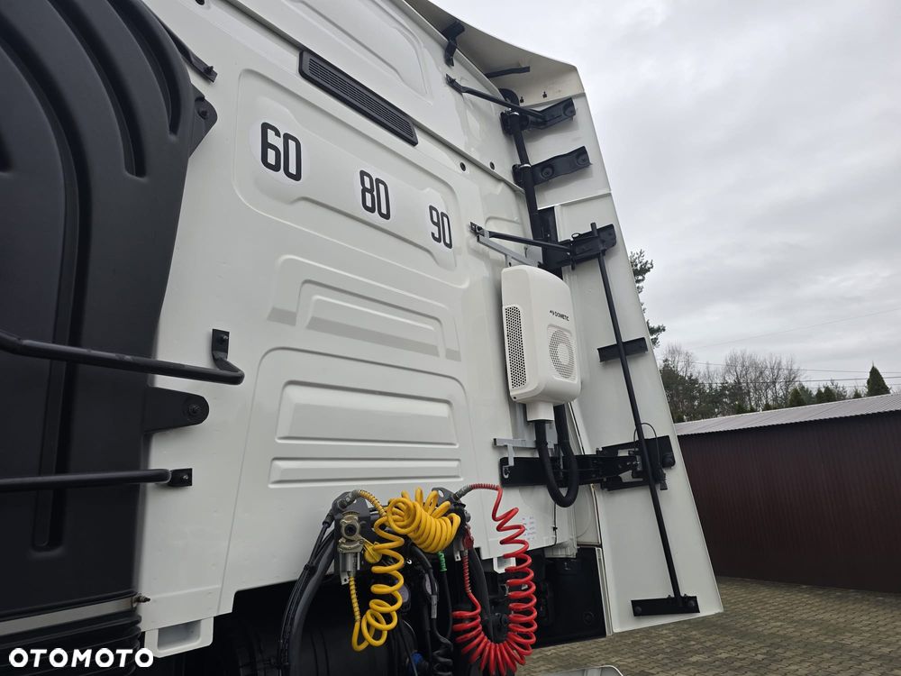 Renault T 480 Higline - retarder - 25