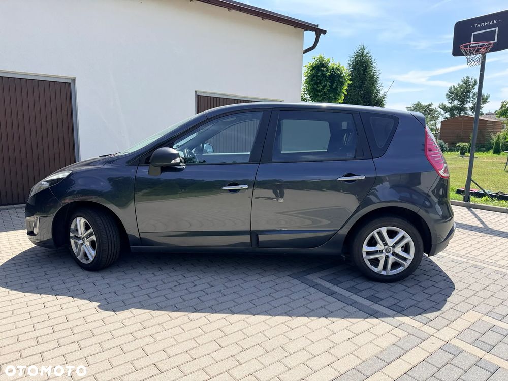 Renault Megane - 2