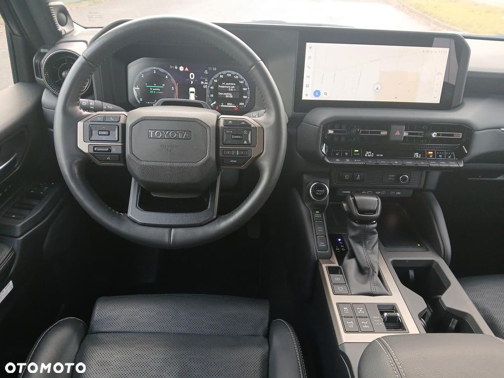 Toyota Land Cruiser LC 2.8 D-4D Executive - 22