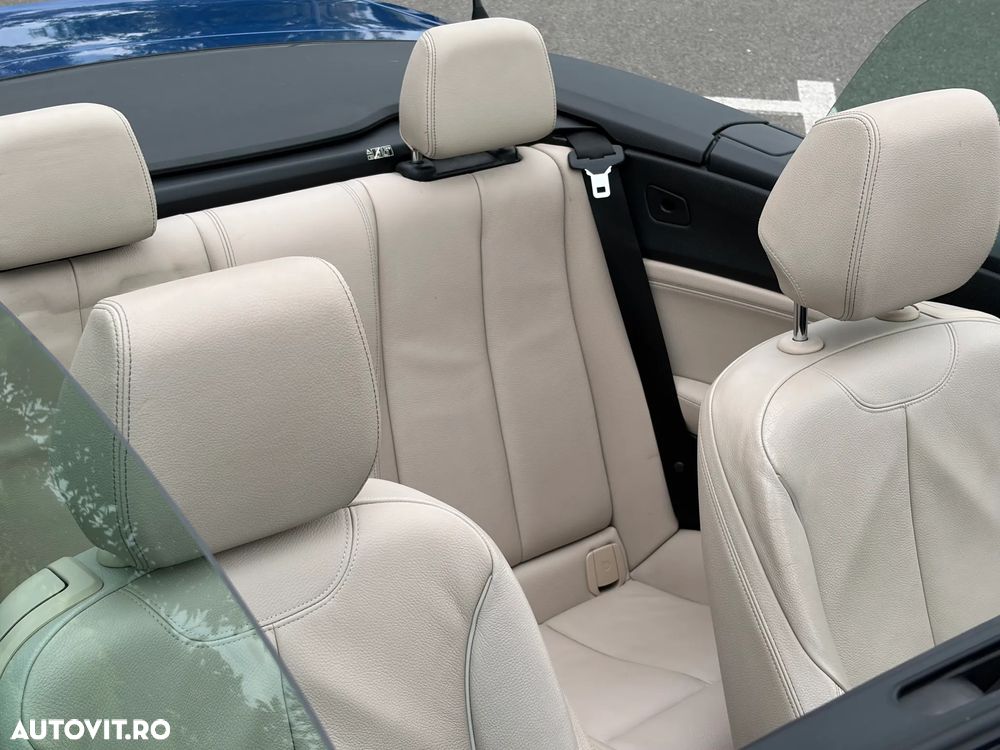 BMW Seria 2 220i AT M Sport - 24