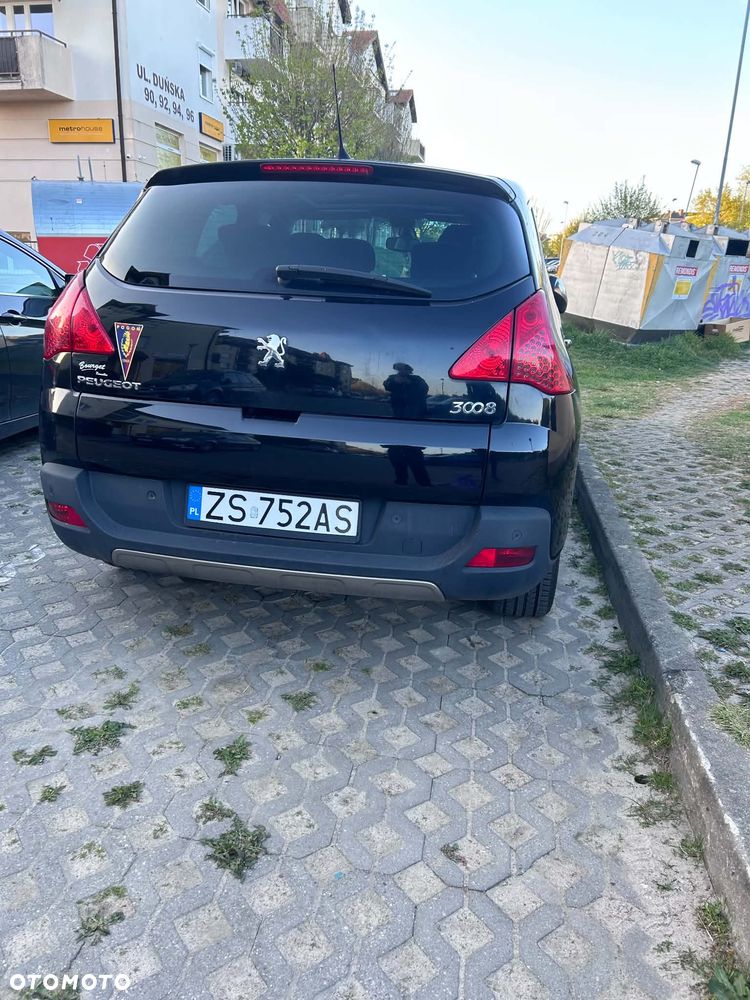 Peugeot 3008 HDi FAP 110 Premium - 3
